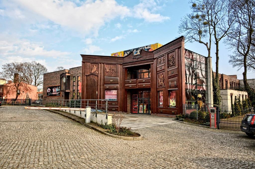 Teatr Baj Pomorski Stary Toruń Esterno foto